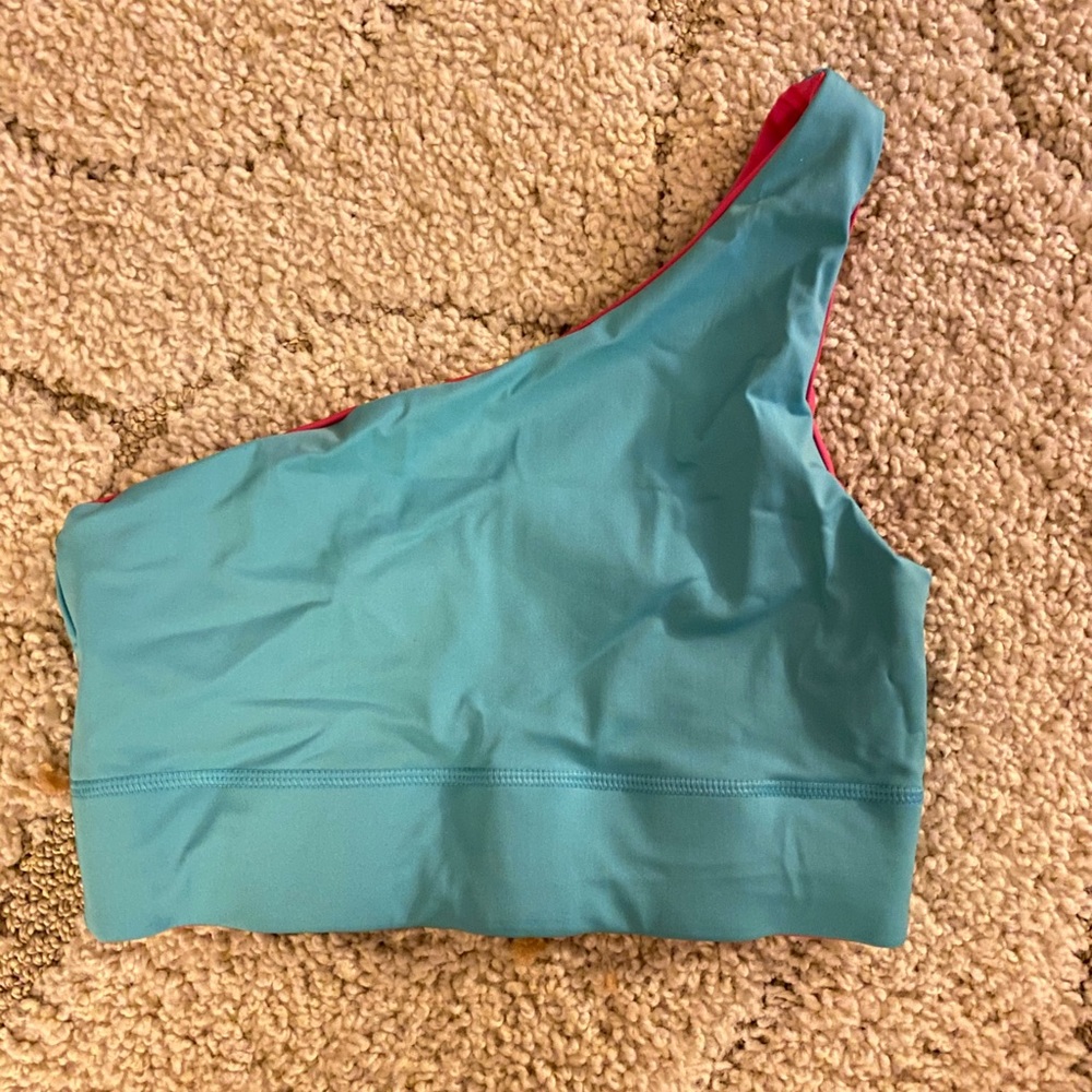 Fabletics Sports Bra